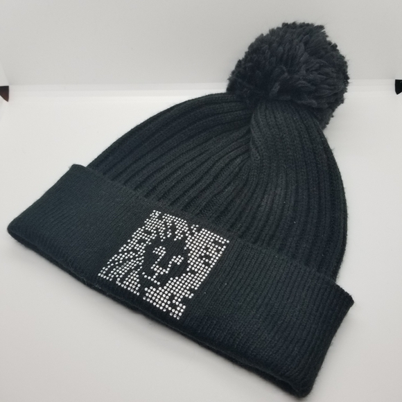 NWT Anne Klein black ribbed pom beanie with rhinestone lion logo - Picture 1 of 4